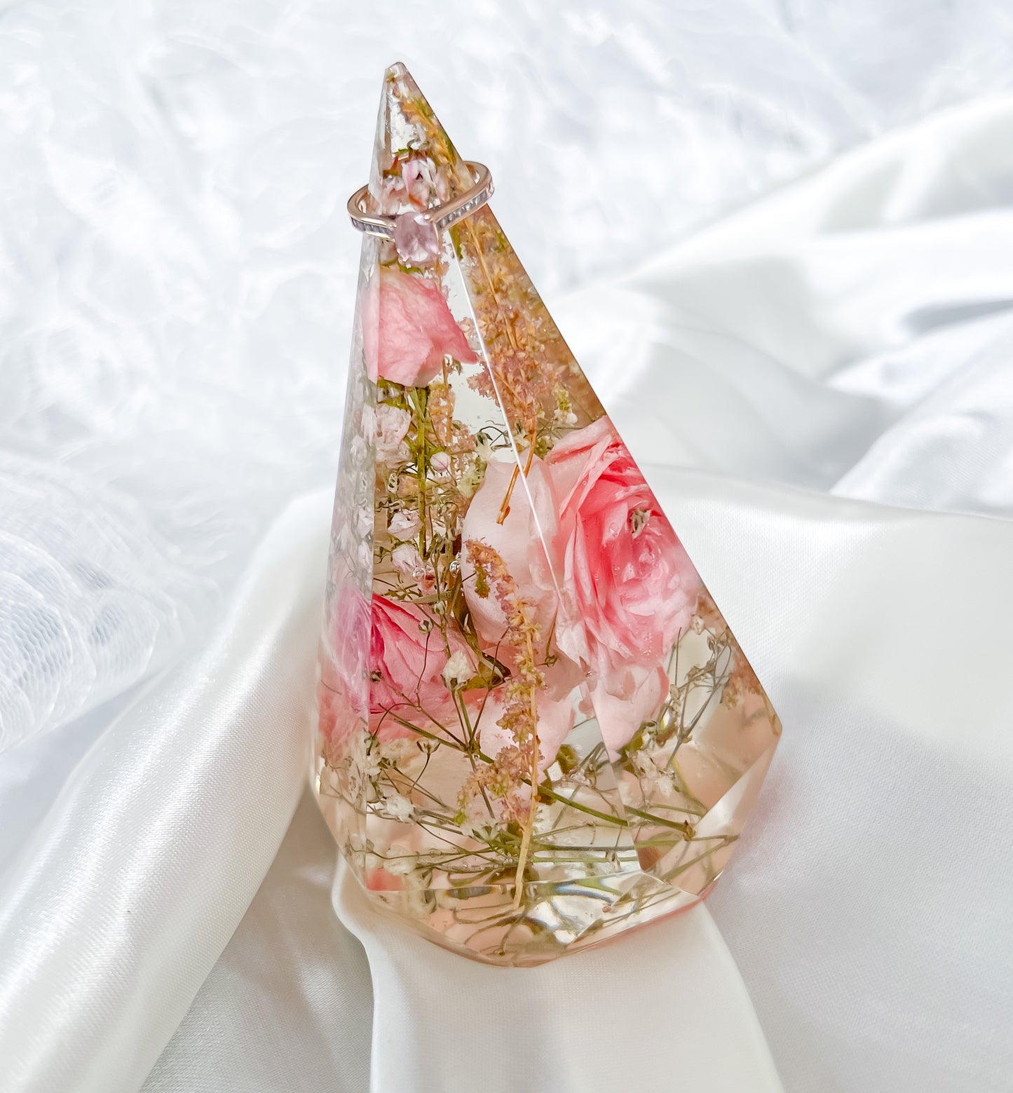 ring holder